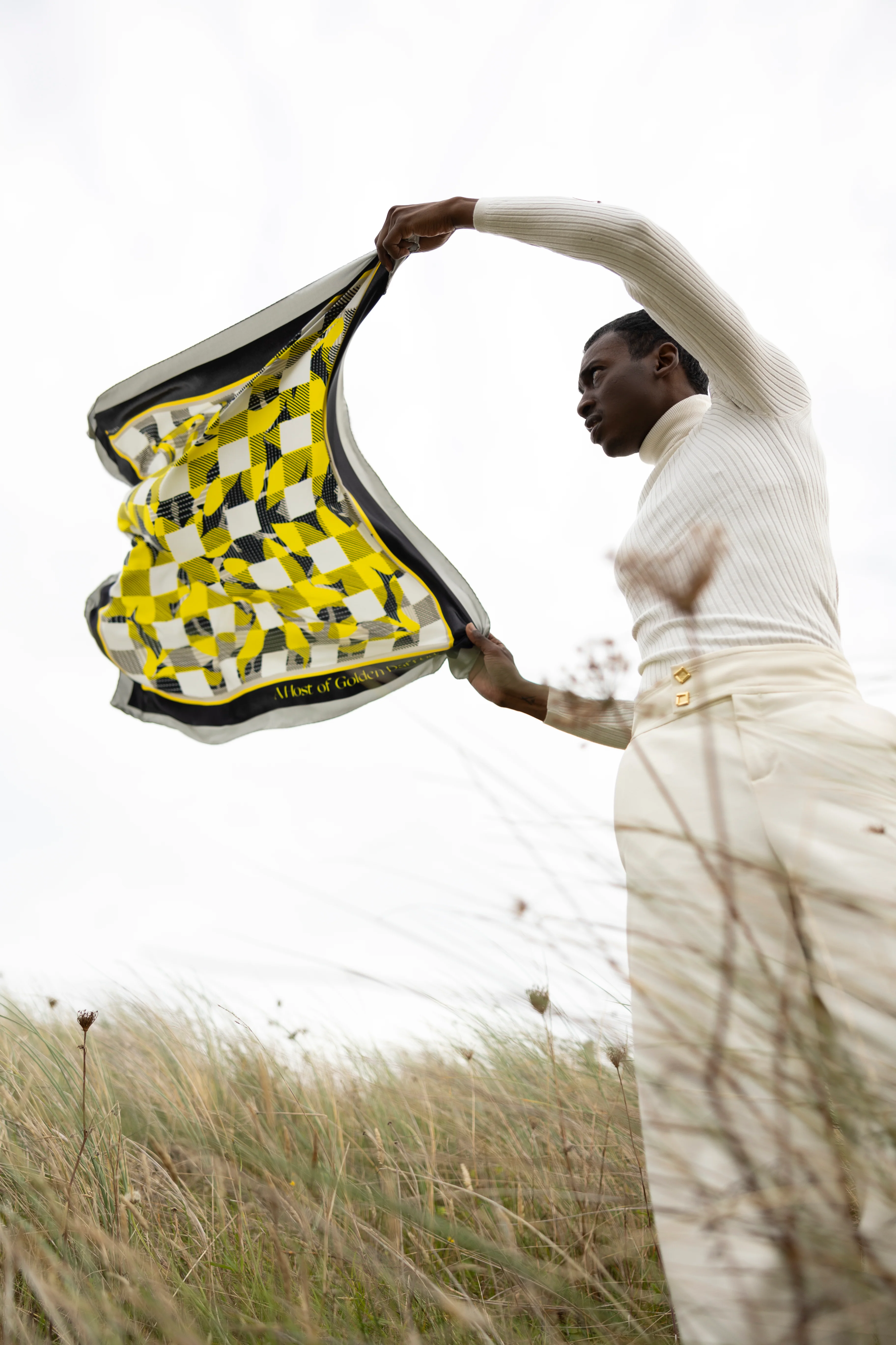 A host of Golden Daffodils- Statement scarf - Image 6