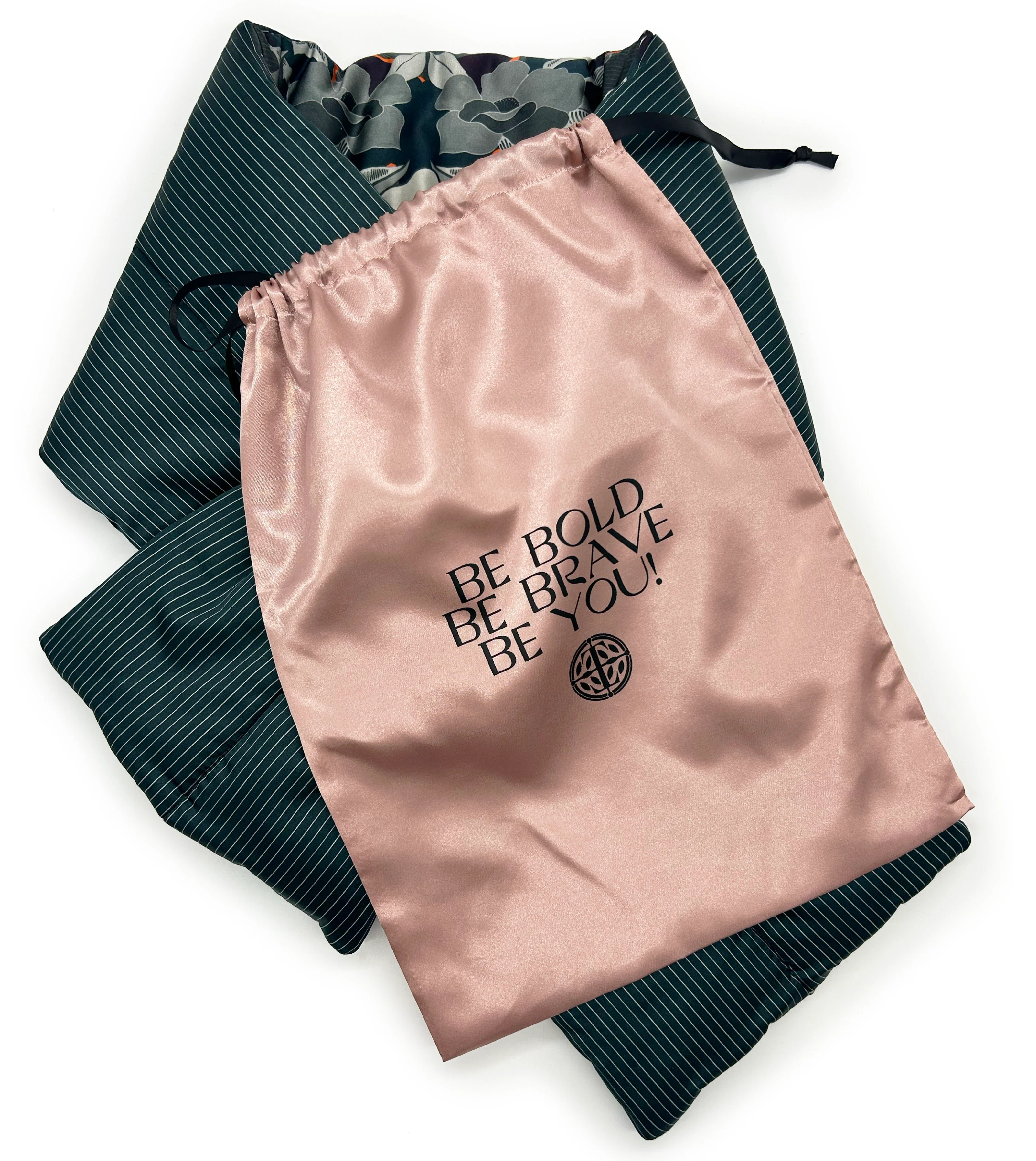 "FIRST FROST"- PADDED SILK SNUG - Image 7