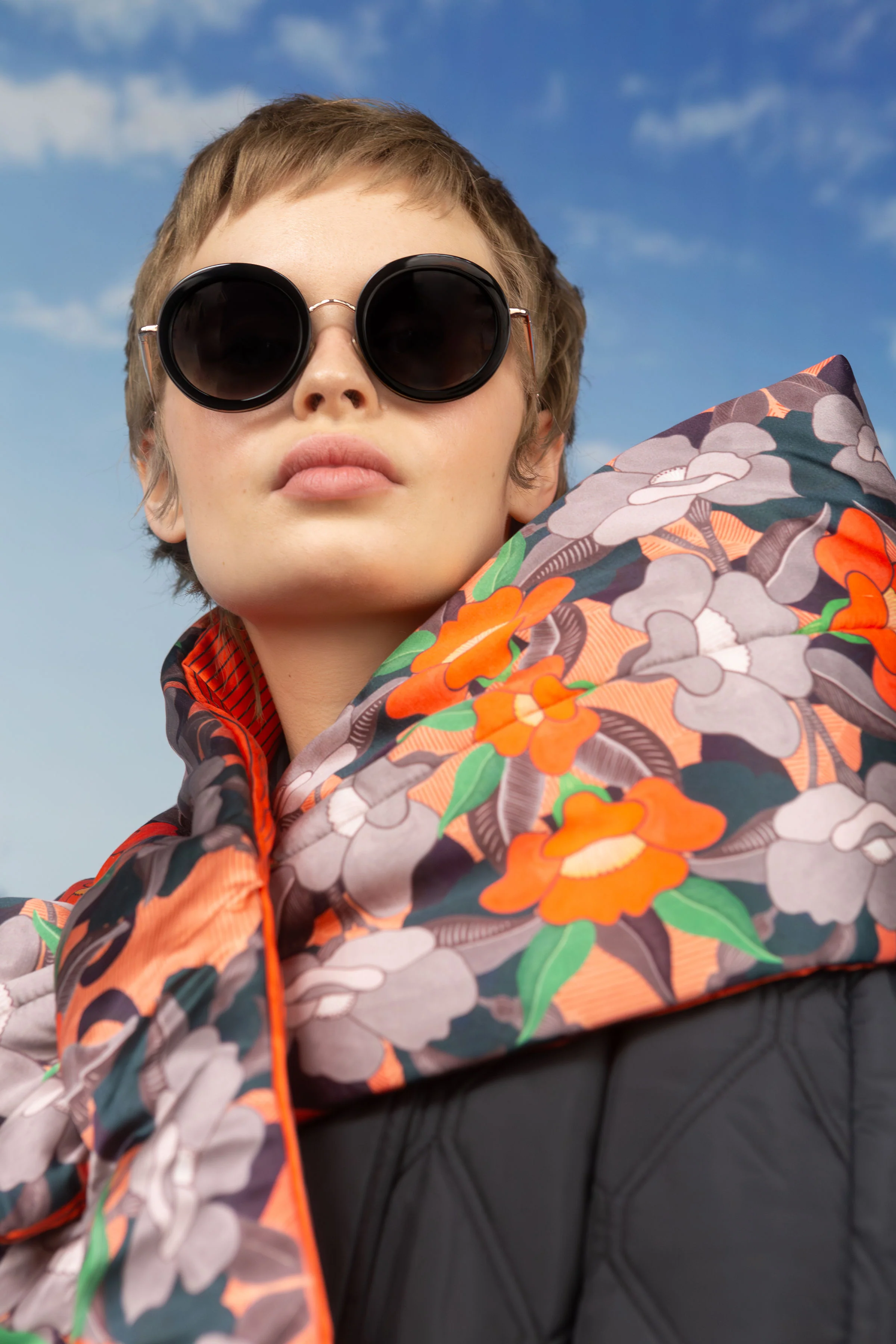 "ST. MORITZ SUNSHINE"- PADDED SILK SNUG - Image 2